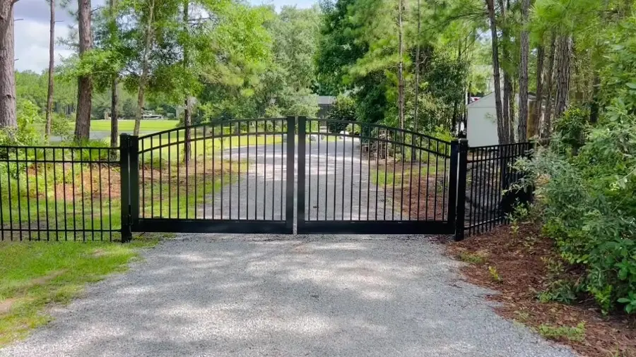 Owens driveway gate installation